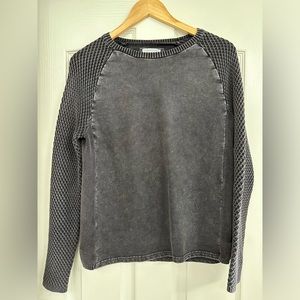 C2C (Carbon to Cobalt) long-sleeved sweater, charcoal gray, size XS